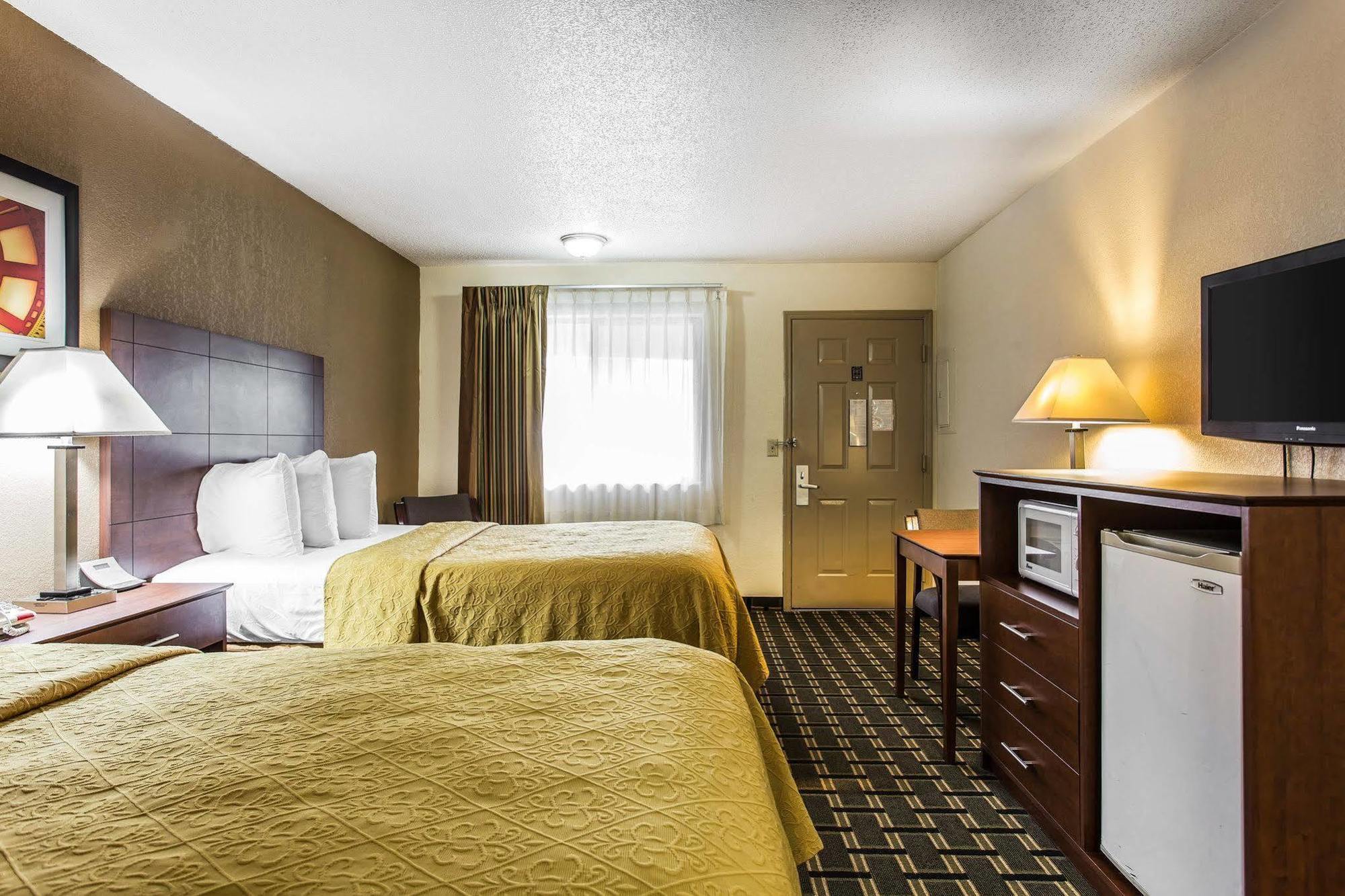 Quality Inn & Suites Morrow Atlanta South Esterno foto
