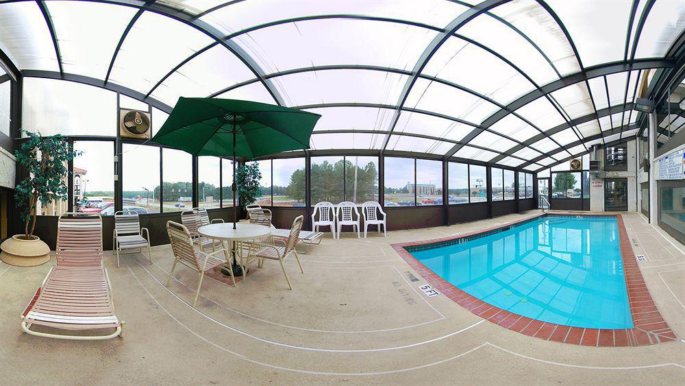 Quality Inn & Suites Morrow Atlanta South Esterno foto