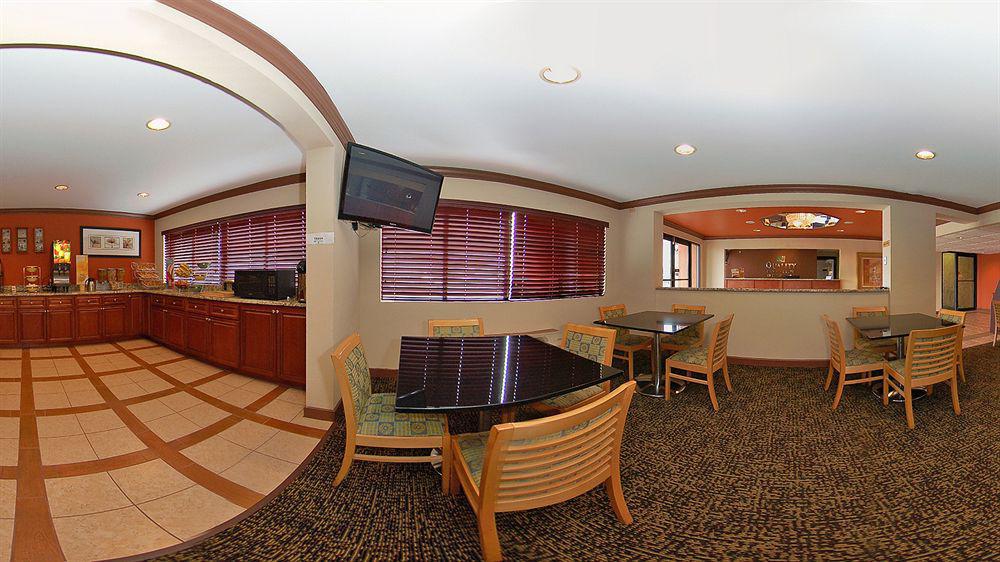 Quality Inn & Suites Morrow Atlanta South Esterno foto